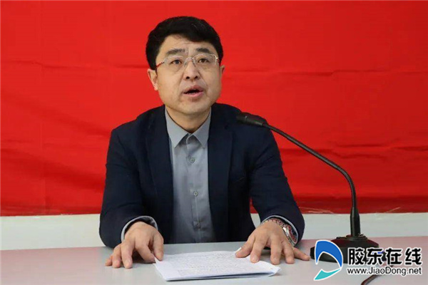 学校副校长孙武