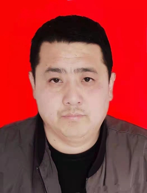 棲霞市:李達瑋:證件照