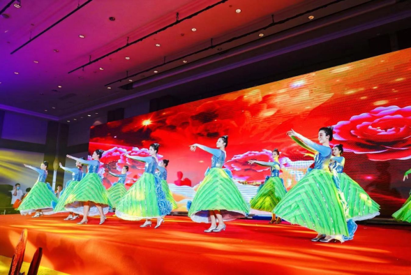 ����������������δ��������ҽѧԺ�ٰ��ǻҽѧ��������35����ϵ����ף�(1)2582