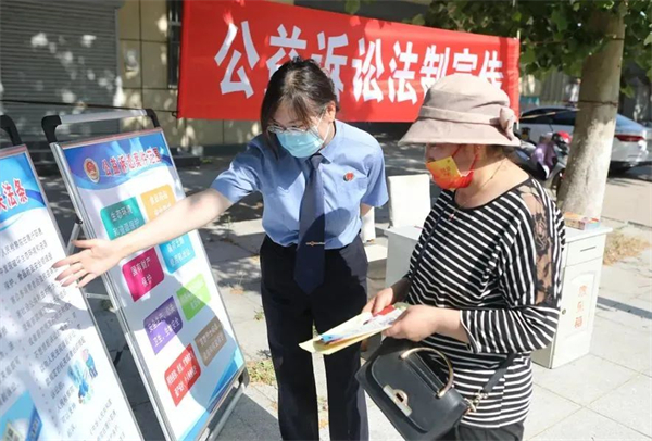 普法宣传进社区2