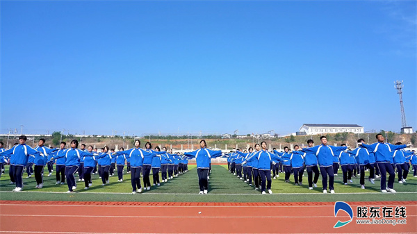 ���� 02.00_01_00_07.still009