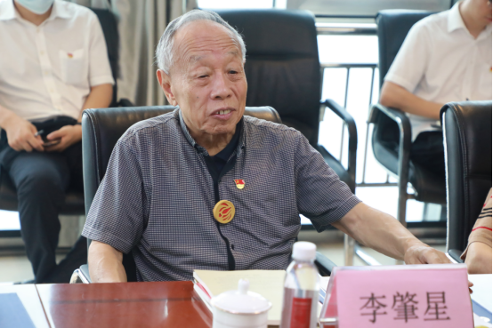 外交部原部长李肇星到烟建集团讲授党课250