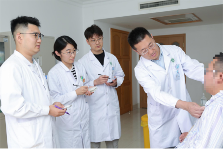 煙臺毓璜頂醫(yī)院成功救治頸部異物穿透傷伴頸總動脈破裂危重患者