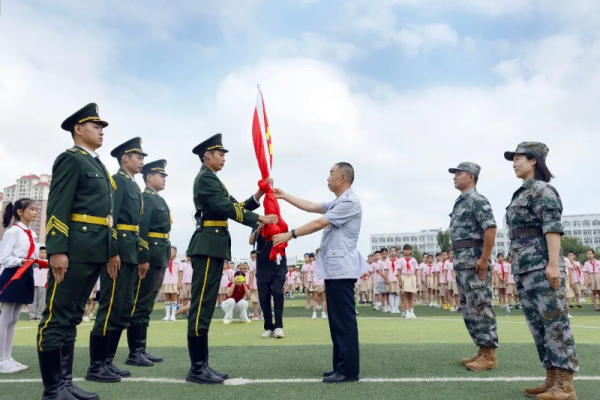 烟台高新区2025年国防教育月系列活动正式启动