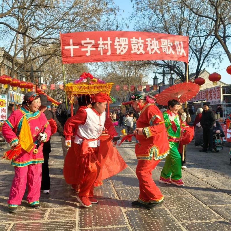 新春走基层丨车水马龙