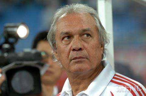 足协拟定大国家队方针 杜伊任国足国奥总教练