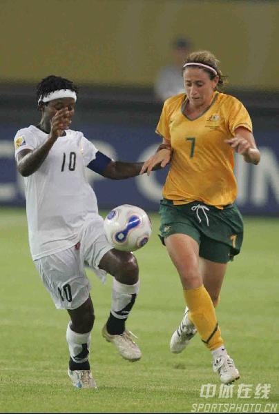 图文-[女足世界杯]加纳1-4澳洲看谁速度快