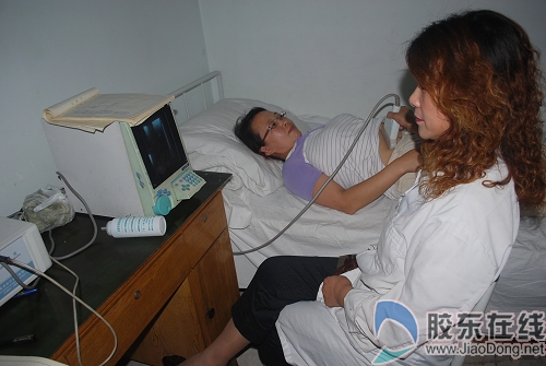 关爱女性健康 幸芝里为育龄妇女免费查体(图)