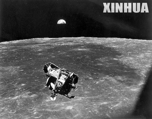 人类登月40年之际,一部分人依旧坚持认为,阿姆斯特朗乘"阿波罗11号