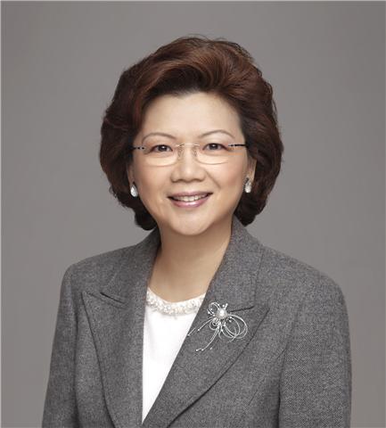 安利公司郑李锦芬入选中国全球女性百强榜