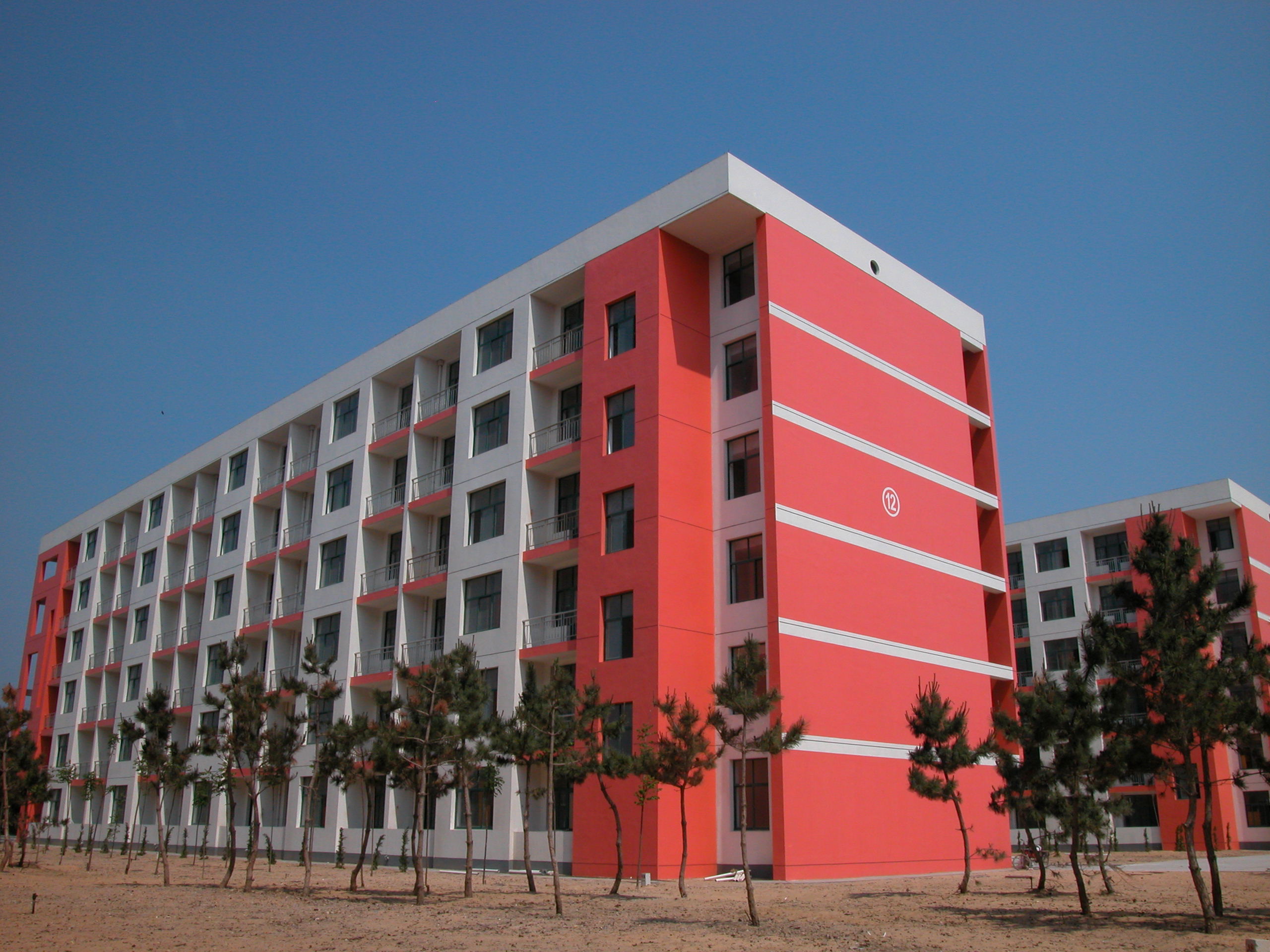 学校展播南山学院风景