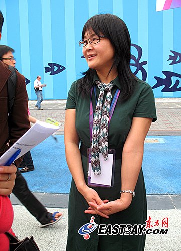 同济大学的李伟英副教授无偿向上海 世博 会献出了她的直饮水技术研究