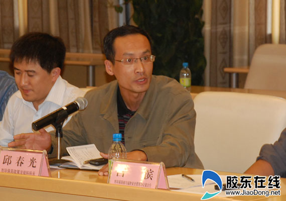 政策法规科科长邱春光