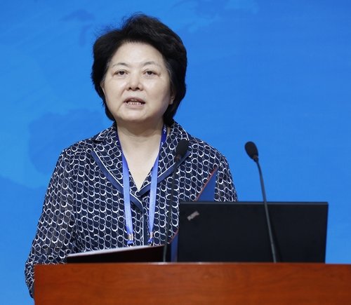 12所顶尖大学校长齐赞"世博一代"令人惊喜