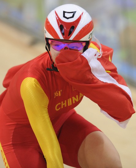 烟台姜帆亚运场地自行车女子个人追逐赛夺金
