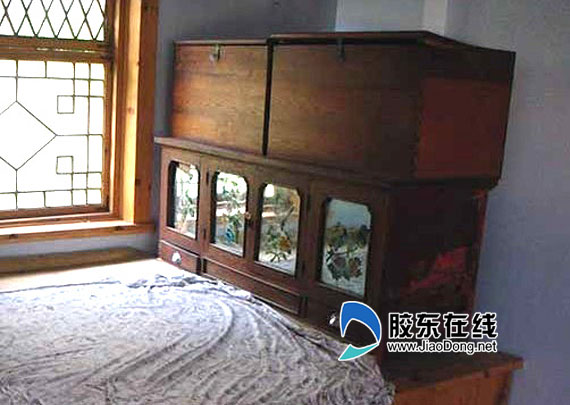 科教文体 正文    玻璃画画 为家具发展添上时代印记   到了70年代