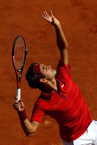 法网费德勒连下13局大胜 84分钟挺进第三轮