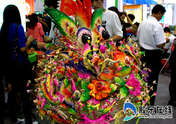 莱州面塑"大圣虫"现身节会 惟妙惟肖如真身(图)