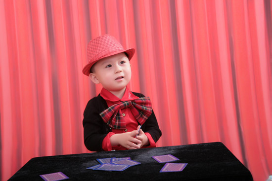 曾获得"烟台最可爱小正太"称号的梁恒瑞