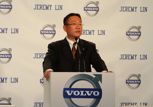 nba新星林书豪全球首签沃尔沃汽车代言人