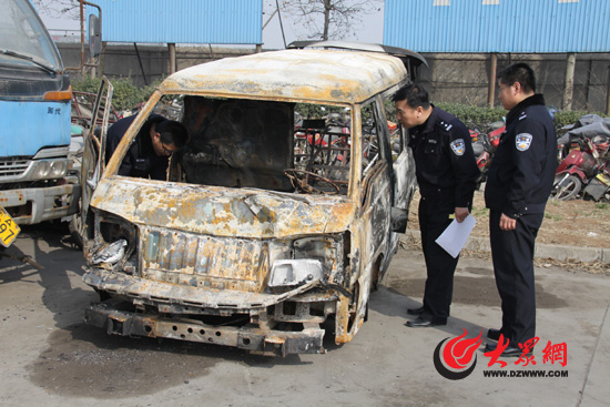 16岁少年开黑车撞死人 纵火烧车毁灭证据