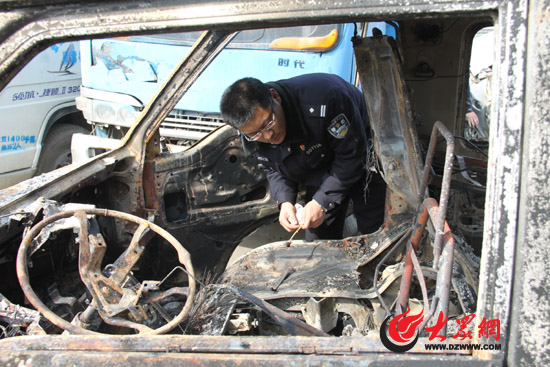 16岁少年开黑车撞死人 纵火烧车毁灭证据