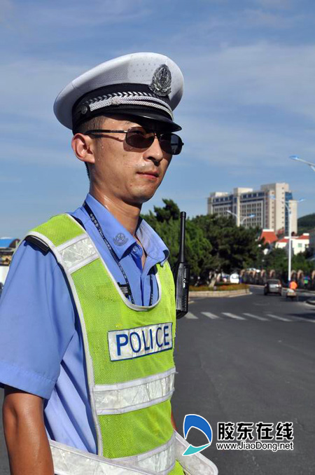 交通警察警服的种类图片