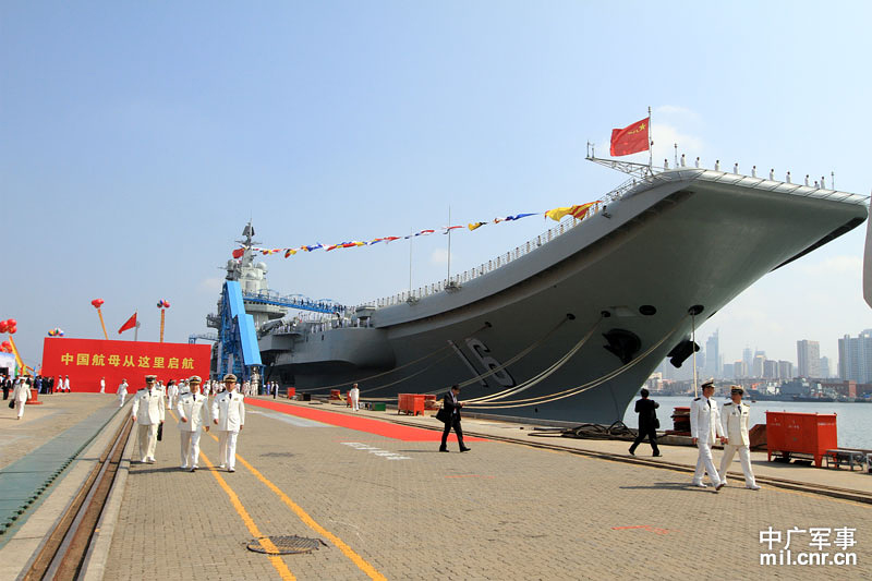 組圖我國首艘航母遼寧艦艦上艦內照