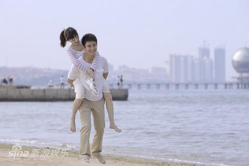 电视剧《婆婆遇上妈》在烟台海边取景(新浪供图)