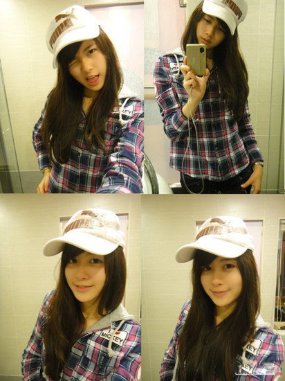 台湾最美校花慕容 气质清纯pk"奶茶"(组图)