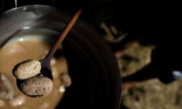 塞尔维亚人希望通过睾丸烹饪节向世人展示,用睾丸做菜是多么的好吃,在