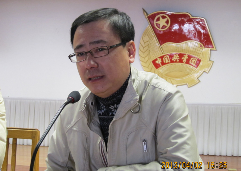 2013烟台广播电视台主持人大赛活动组走进鲁东大学