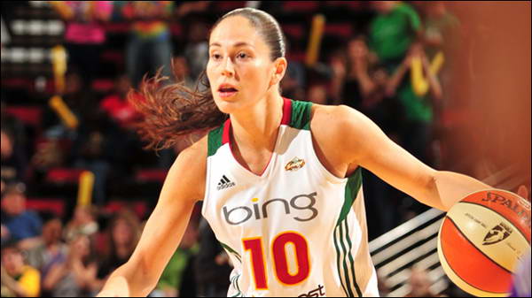 伯德已经带领西雅图风暴队两夺wnba总冠军,同时她也带领美国女篮夺得