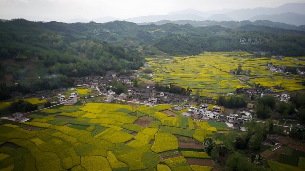 高清航拍四川雅安蘆山縣震前秀美風景