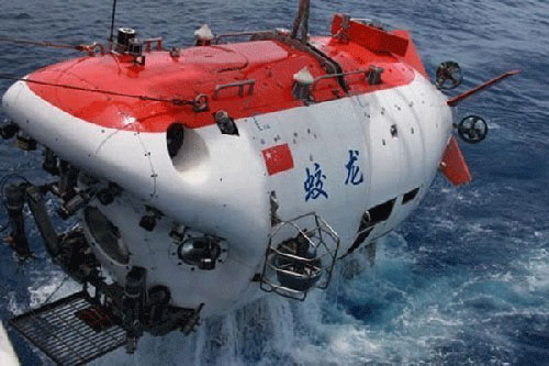 蛟龙将载科学家闯深海 第二批潜航员将招两女性