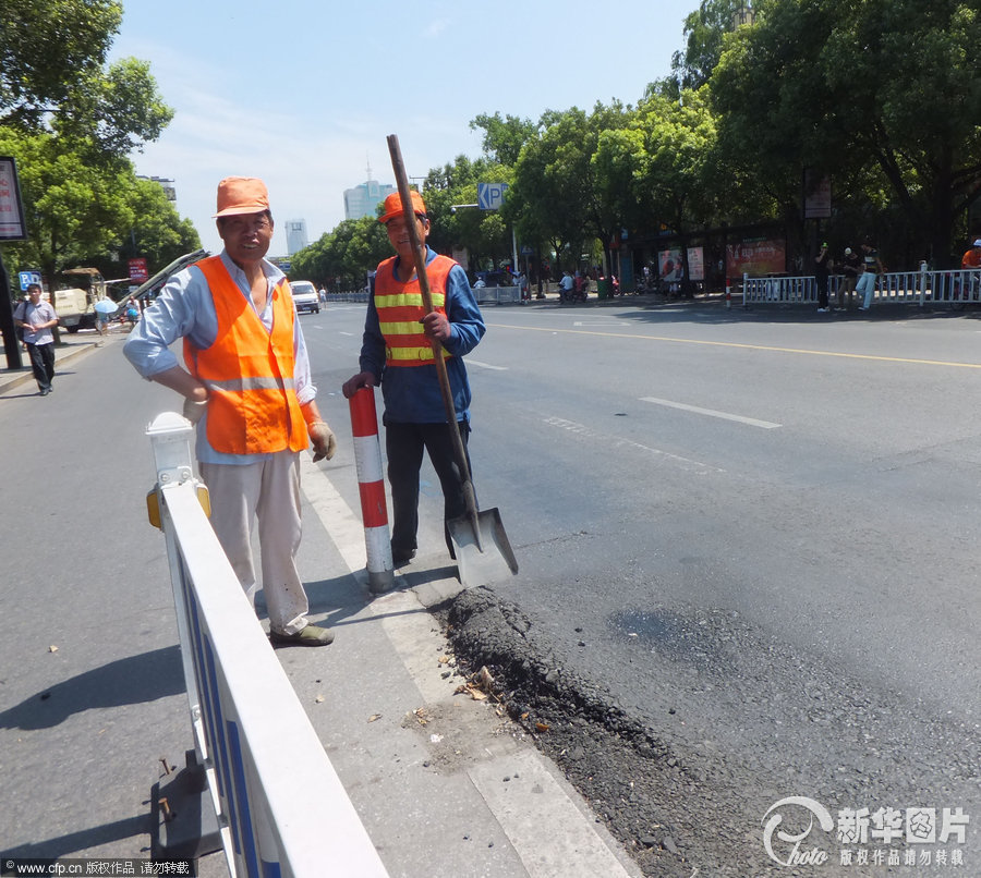 浙江高温炙烤沥青路面大量鼓包