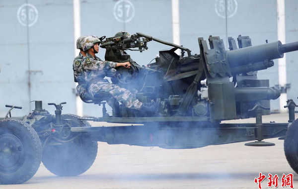 中外记者开放,48家中外媒体的记者来到位于西安市临潼区驻地参观访问