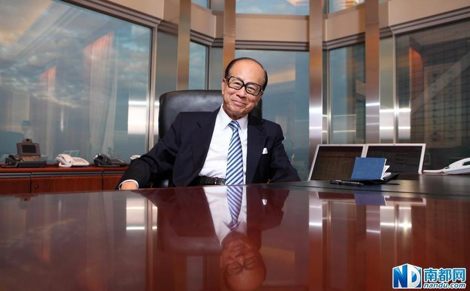 李嘉诚办公室全景图揭秘左宗棠一首24字诗