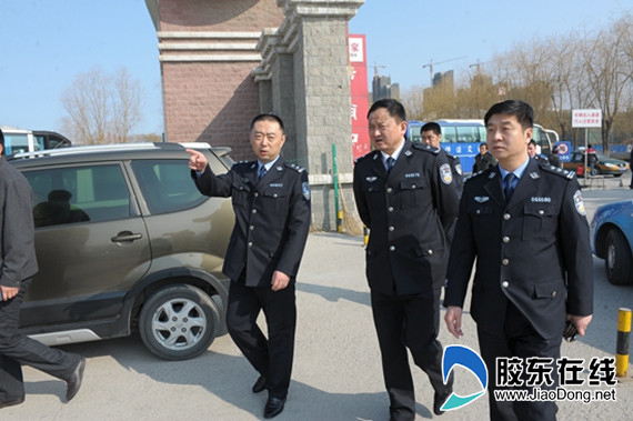 任军 董斌) 3月5日下午,开发区公安分局党委书记,局长王春生,在党委