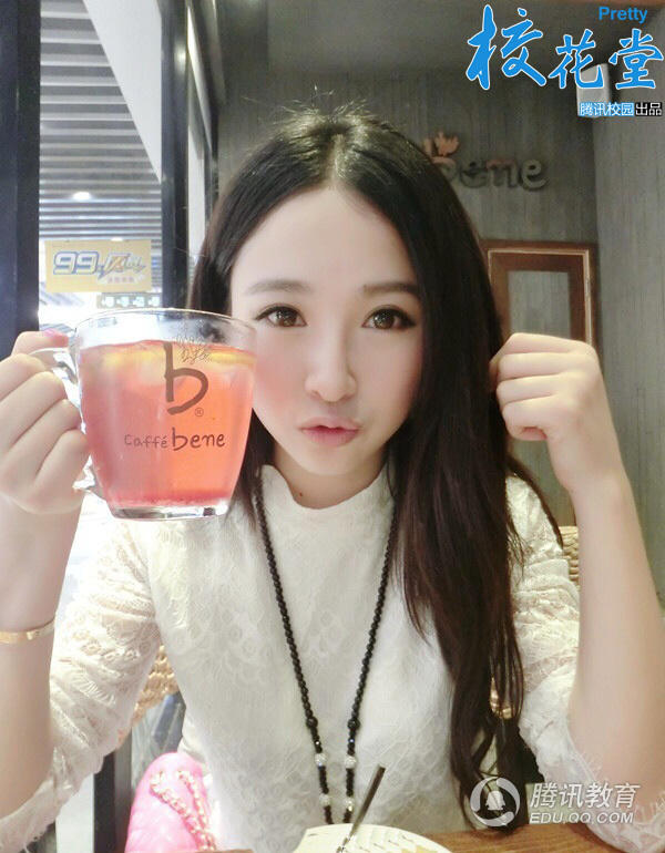 高清:浙师大校花华伊沫 清丽脱俗国民校花