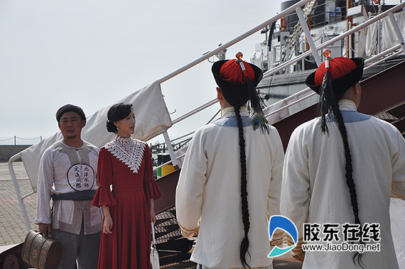 《东方有大海》剧照