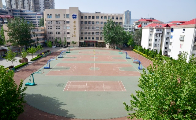 烟台十中校园风景