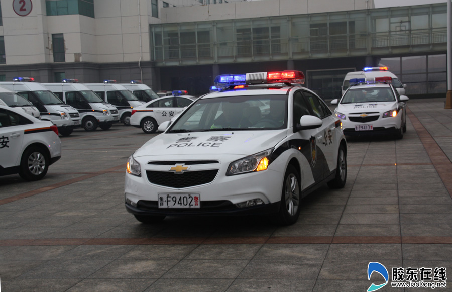 烟台交警新置19辆执勤执法用车配备到基层大队