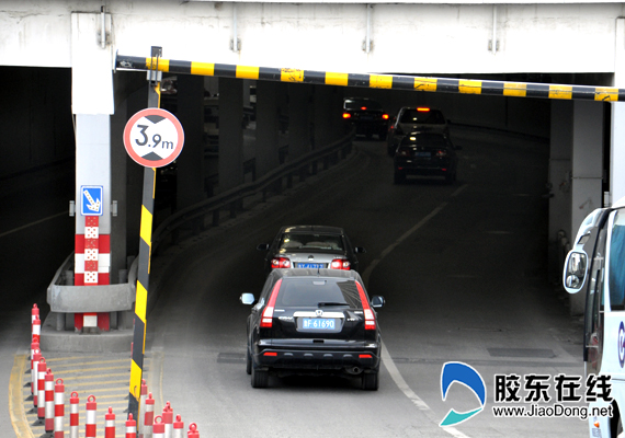 烟台城区限高杆在哪里隧道限高45米以上图