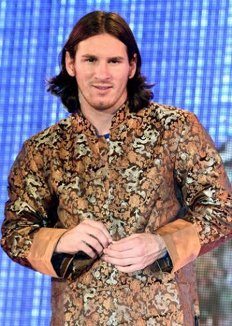 国外体坛明星中国情奥尼尔穿龙袍莎娃唐装美