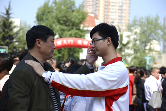 烟台三中举行第七届学生成人礼仪式