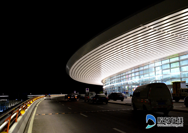 烟台蓬莱机场将正式投入启用新机场外观夜景新机场外观夜景机场航站楼