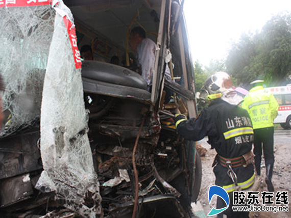 6月25日中午12时45分许,莱山区消防大队接到报警称,烟台市莱山区莱山