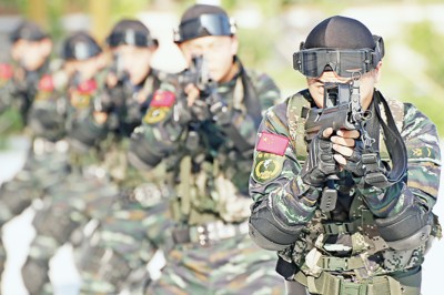 烟台边防支队虎鲨突击队8月1日正式成立