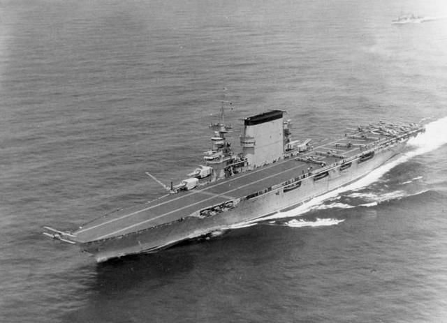 田纳西级战列舰实际上,电力化推进的舰艇出现得很早,美国第一艘航空